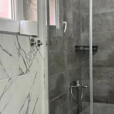 Βίλα Lena Τρέμπινιε